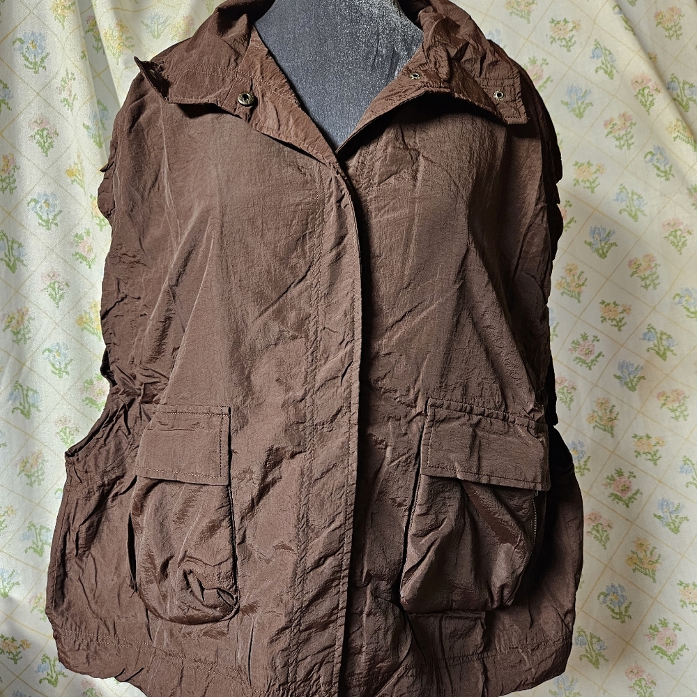 Umgee Women's Large Vest Coat Brown Nylon Sleeveless Jacket with Pockets